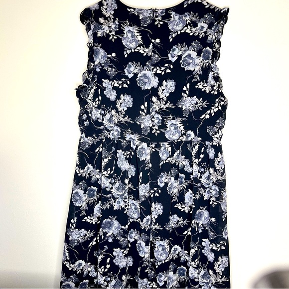 Xhilaration Sleveless BLACK FLORAL DRESS - Picture 2 of 4